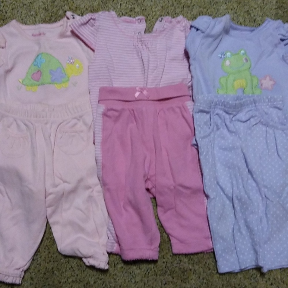 Short sleeve onesie outfits